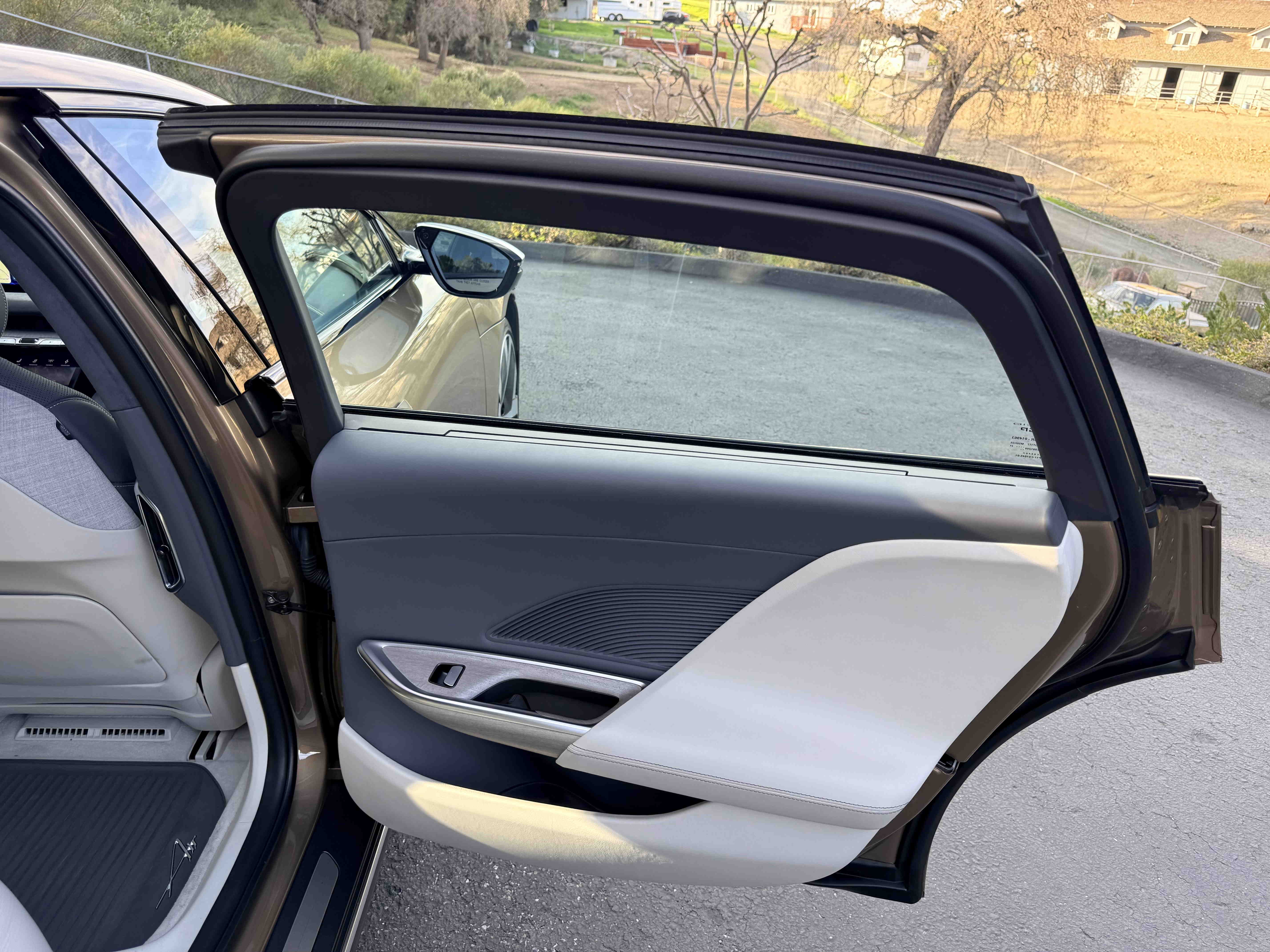 Passenger rear door open